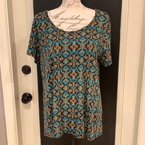 EUC LuLaRoe Classic T